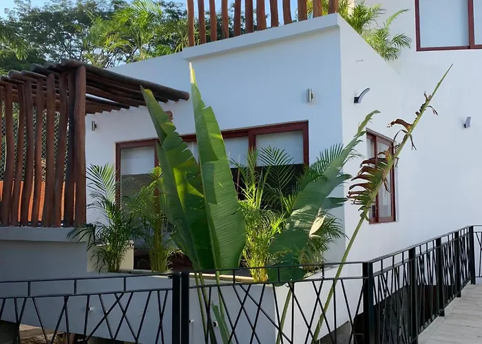 Luana Suites- Maya Apartahotel Zihuatanejo
